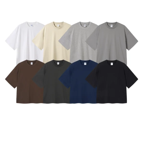 Loose and simple T-shirts for men and women